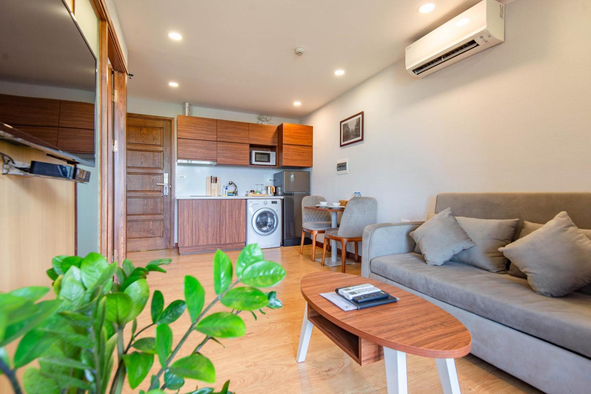 Sunny Moon West Lake Apartment Ханой Номер фото